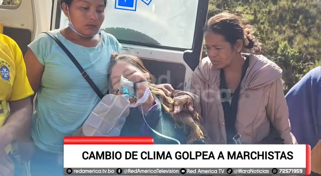 LaPaz Brusco cambio de clima golpea a marchistas de la Amazonía; llegan hasta Pongo y varios se descompensan.