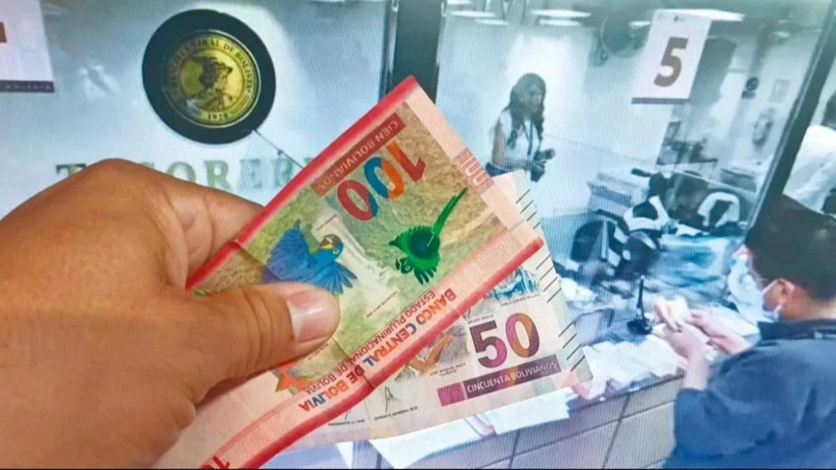 Cerca de cuatro mil personas cobraron el bono PEPE en el primer día de pago